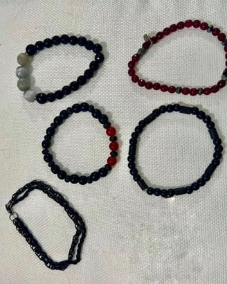 Lotto 5 braccialetti pietre nere e rosse