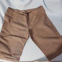 Bermuda donna Sisley