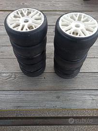 Gomme automodelli gt 1/8 P-one on road