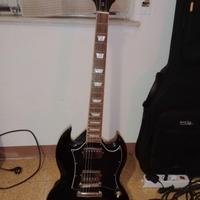 Chitarra elettrica ephifone e amplificatore fender