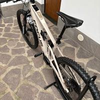 E-bike Focus Sam 6.8 taglia L. 2021