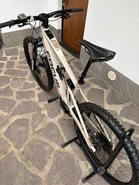 E-bike Focus Sam 6.8 taglia L. 2021