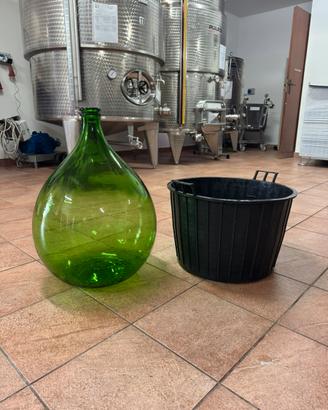Damigiana vino con custodia