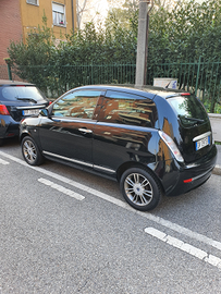 Lancia y neopatentati 2009