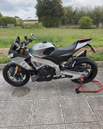 Aprilia Tuono V4 1100
