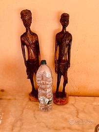 Statue masai in legno