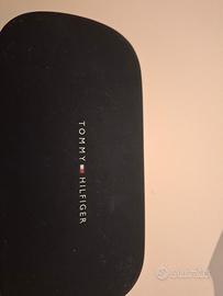occhiali da sole Tommy Hilfiger