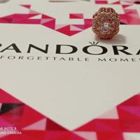 PANDORA Charm Fiore Rosa Scintillante