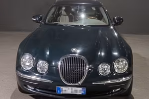 jaguar s-type 4000 cc