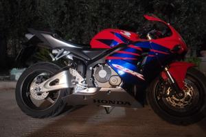 Honda CBR 600 RR
