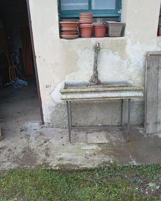 Lavandino in graniglia 