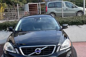 🚗 Volvo XC60 – Eleganza, Sicurezza e Comfort.