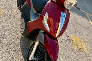 Beverly 300s ABS ASR