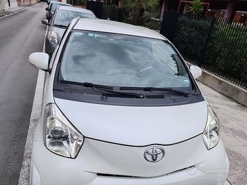 Toyota IQ