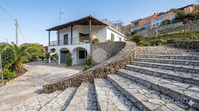 VILLA SINGOLA A POZZUOLI