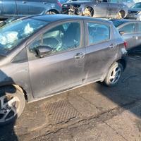 Ricambi usati Toyota Yaris 2016 benzina1.5 hybrid