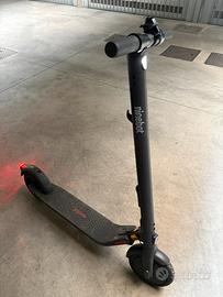 Monopattino Ninebot Segway E22E
