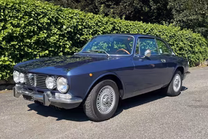 Alfa Romeo 2000 GT Veloce