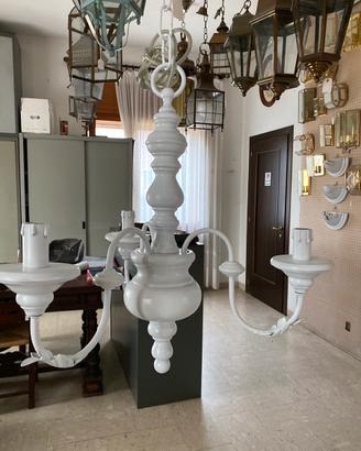 Lampadari bianchi