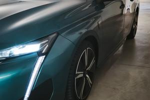 PEUGEOT 308 BlueHDi 130 S&S EAT8 SW GT LINE 
