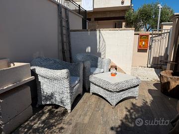 Poltrone in cordura vegetale complete di tavolino