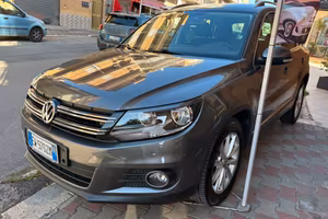 Volkswagen Tiguan 2.0 TDI 140 CV Sport & Style Blu