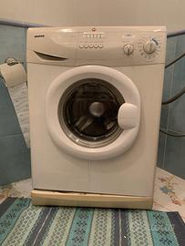 Lavatrice Hoover Nextra 4 kg slim
