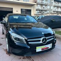 MERCEDES-BENZ A200 CDI 136CV 2015 SPORT