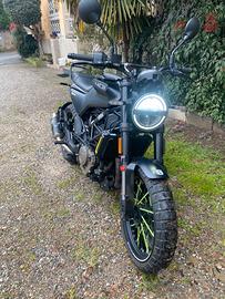 Husqvarna Svartpilen 401 2022