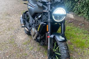 Husqvarna Svartpilen 401 2022