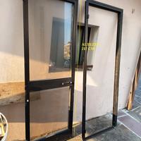 Porte esterna in alluminio, con telaio