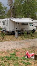 Camper 2800 td. Iveco daily gemellato porta moto