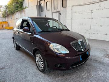 Lancia Ypsilon 1.3 MJT 75 CV OK NEOPATENTATI