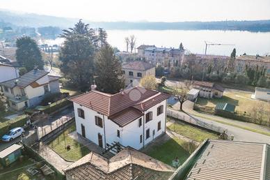 VILLA SINGOLA A GALBIATE