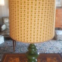 lampada da tavolo vintage produzione anni  '70