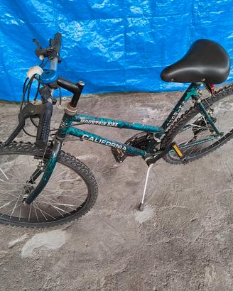 Bicicletta Mountain Bike 26" California