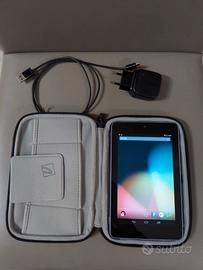 Tablet Asus Nexus 7 + custodia universale Tucano