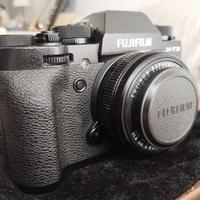 Mirrorless Fuji XT2 come nuova.