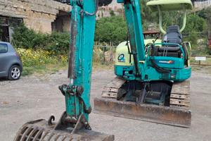 MINI ESCAVATORE YANMAR 40Q