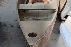 canoa Metallo più motore