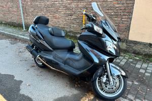 Suzuki Burgman 650 executive 33.000km 2007