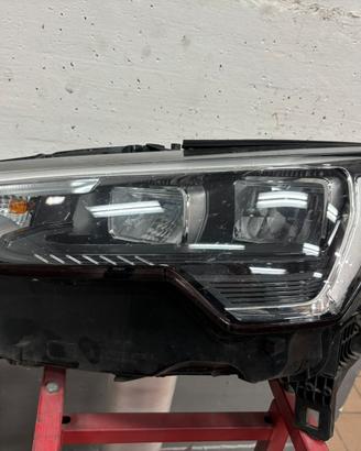 Faro anteriore sinistro, Audi Q3  2021