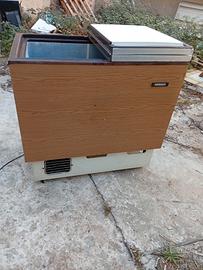 CONGELATORE A POZZETTO 