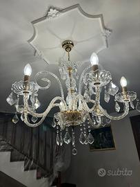 Lampadario classico in vetro