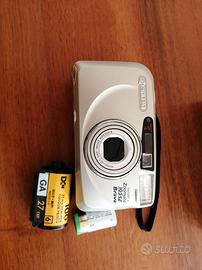 Macchina fotografica YASCHICA ZOOMATE 105 SE BRAVA