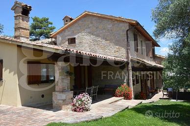 Rustico/Casale/Corte Gubbio [SANMARTINOINC410VRG]