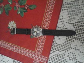 Orologi da polso da uomo e donna