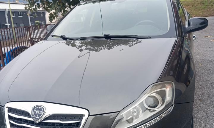 lancia delta 1.4 gpl