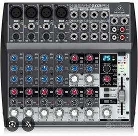 mixer 8 canali con effetti barhinger