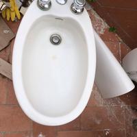 Colonna bagno wc e bide